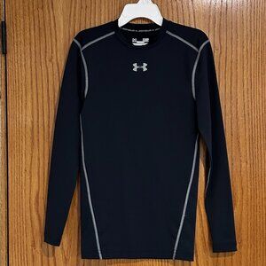 Under Armour Compression Cold Gear, black long sleeve shirt